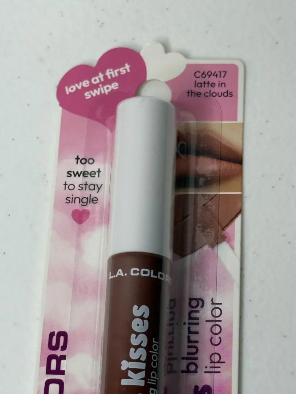 L.A. Colors Cloud Kisses Blurring Lip Color Latte in the Clouds C69417 New